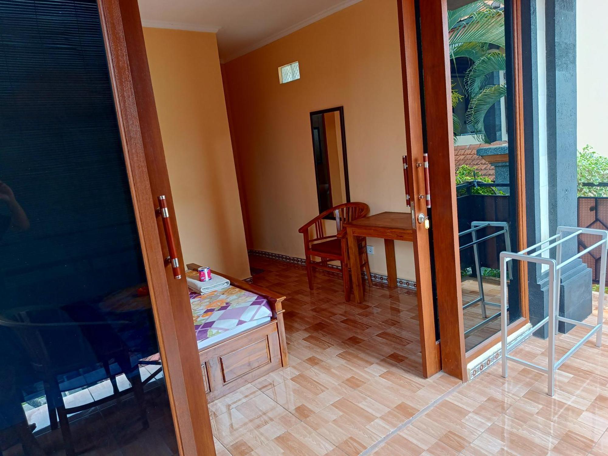 Nyoman House Ubud Eksteriør billede