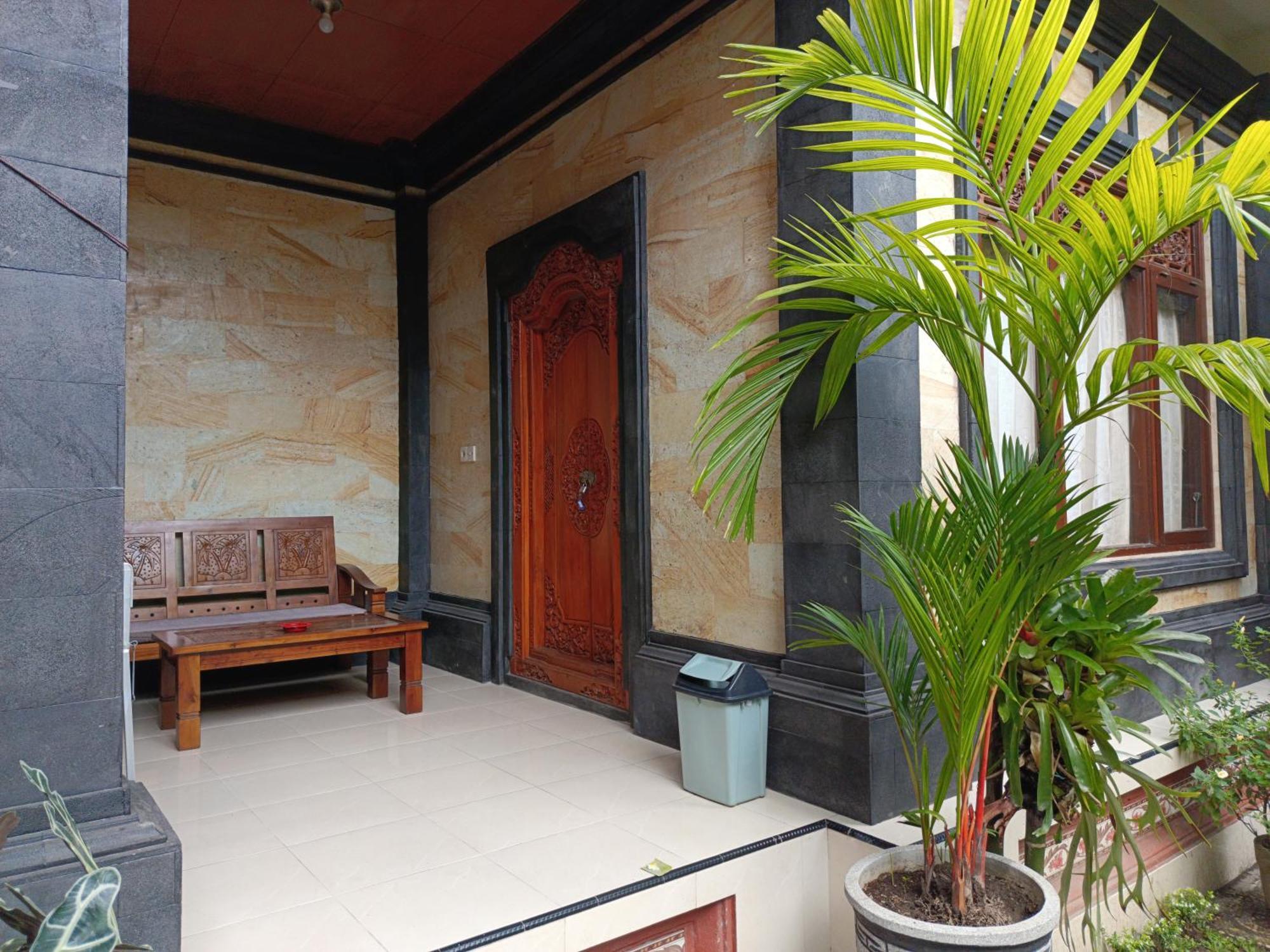 Nyoman House Ubud Eksteriør billede